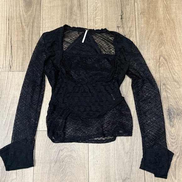 Free People Small Black Lace long sleeve blouse women’s - Picture 1 of 3
